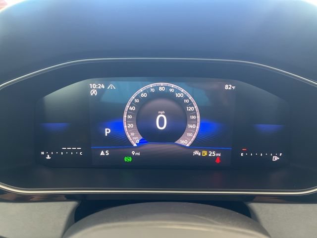 New 2026 Volkswagen Jetta SE FWD image 13