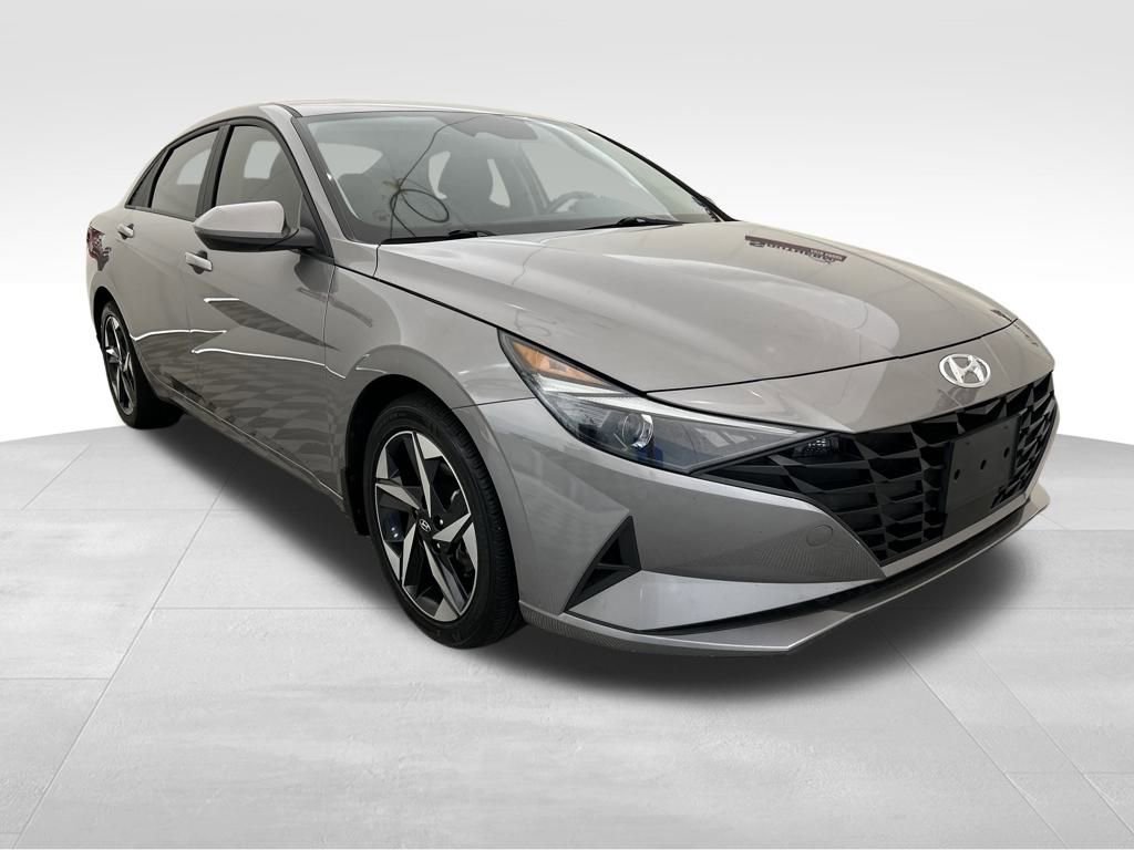 Certified 2023 Hyundai Elantra SEL w/ Convenience Package image 7