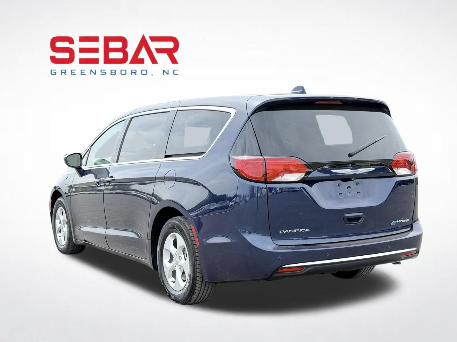 Used 2018 Chrysler Pacifica Touring Plus FWD image 15