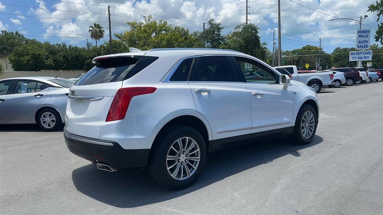 Used 2017 Cadillac XT5 Luxury FWD image 6