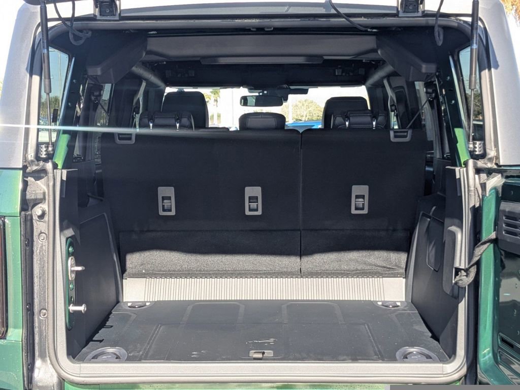 New 2025 Ford Bronco Badlands image 13