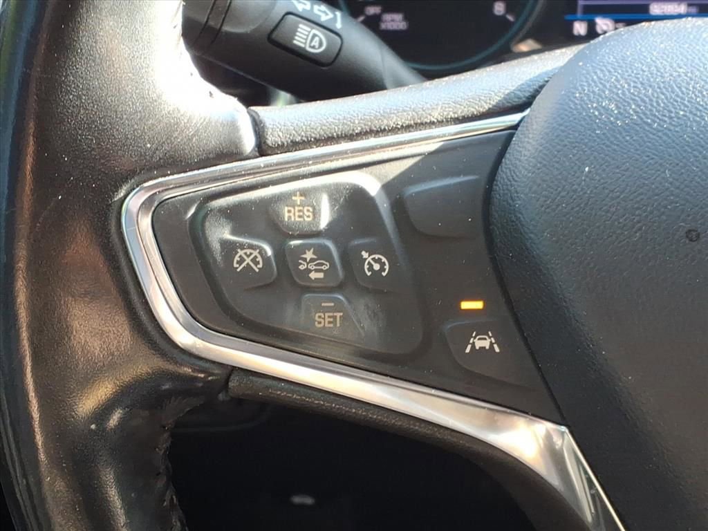 Used 2020 Chevrolet Equinox LT AWD/4WD image 12