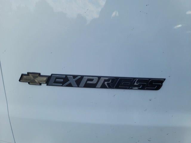 New 2026 Chevrolet Express 2500 Extended w/ Driver Convenience Package RWD image 27