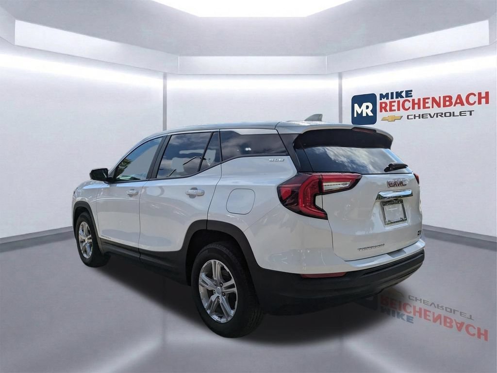 Used 2023 GMC Terrain SLE FWD image 6