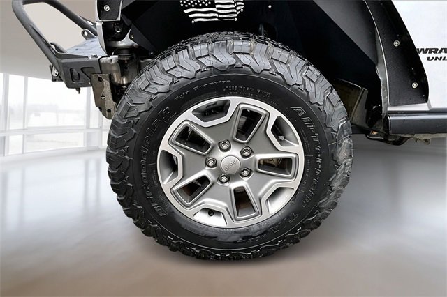 Used 2014 Jeep Wrangler Unlimited Rubicon w/ Dual Top Group image 27