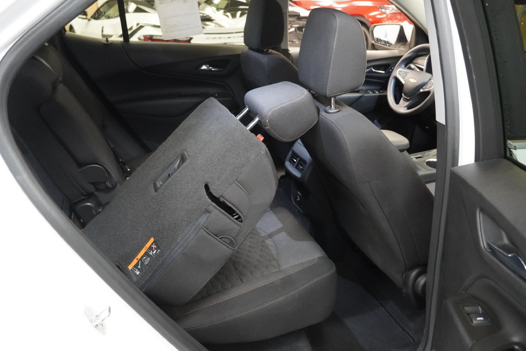 Used 2021 Chevrolet Equinox LT FWD image 22