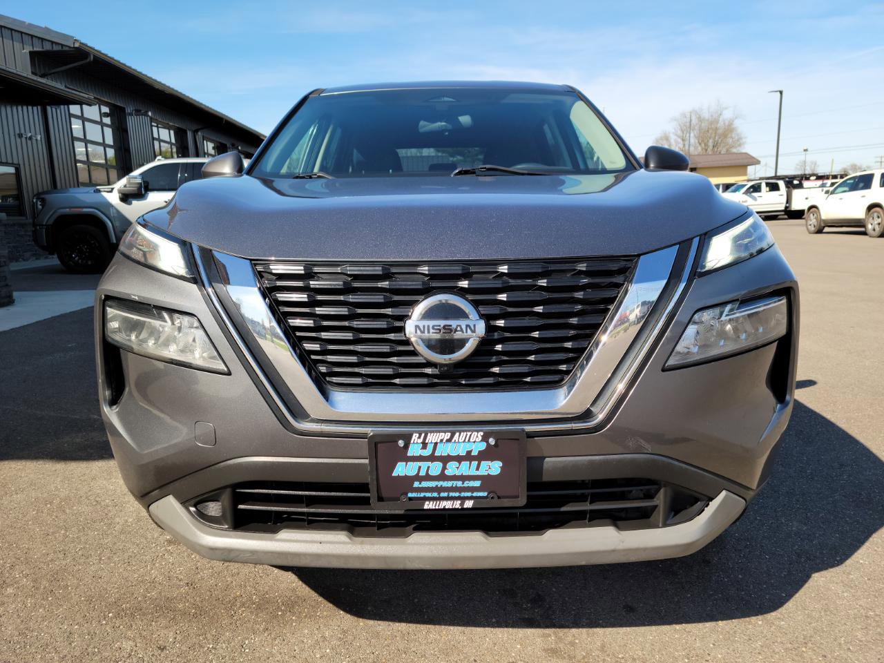 Used 2021 Nissan Rogue SV AWD/4WD image 2