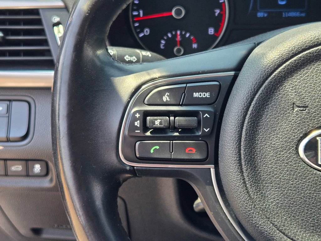 Used 2018 Kia Optima EX w/ Premium Package image 38