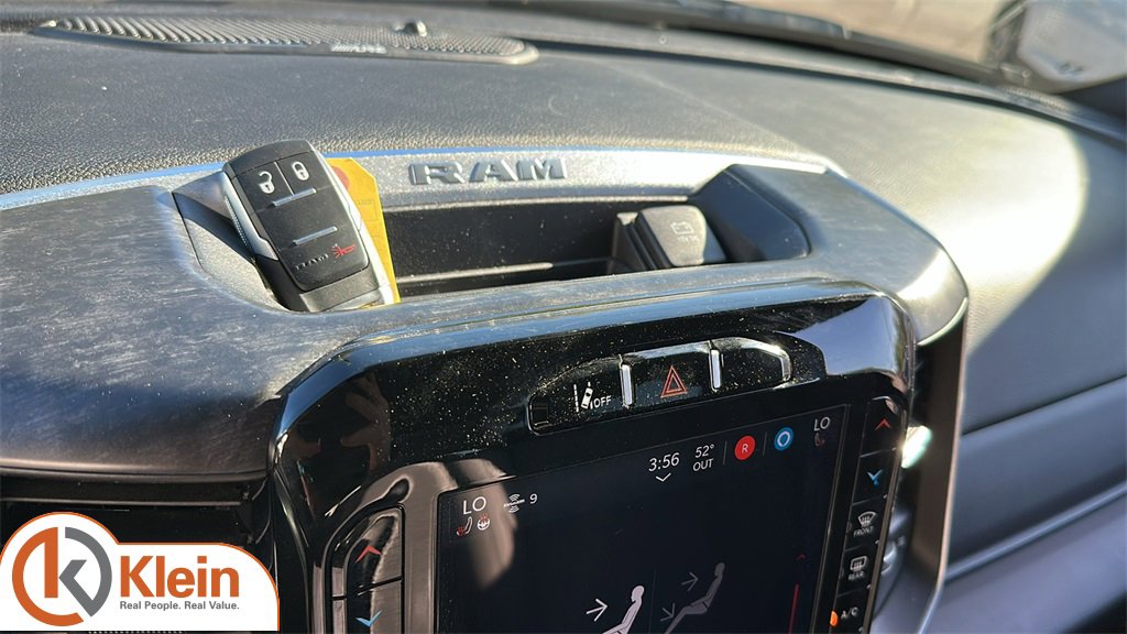 Used 2024 RAM 2500 Big Horn w/ Safety Group image 20