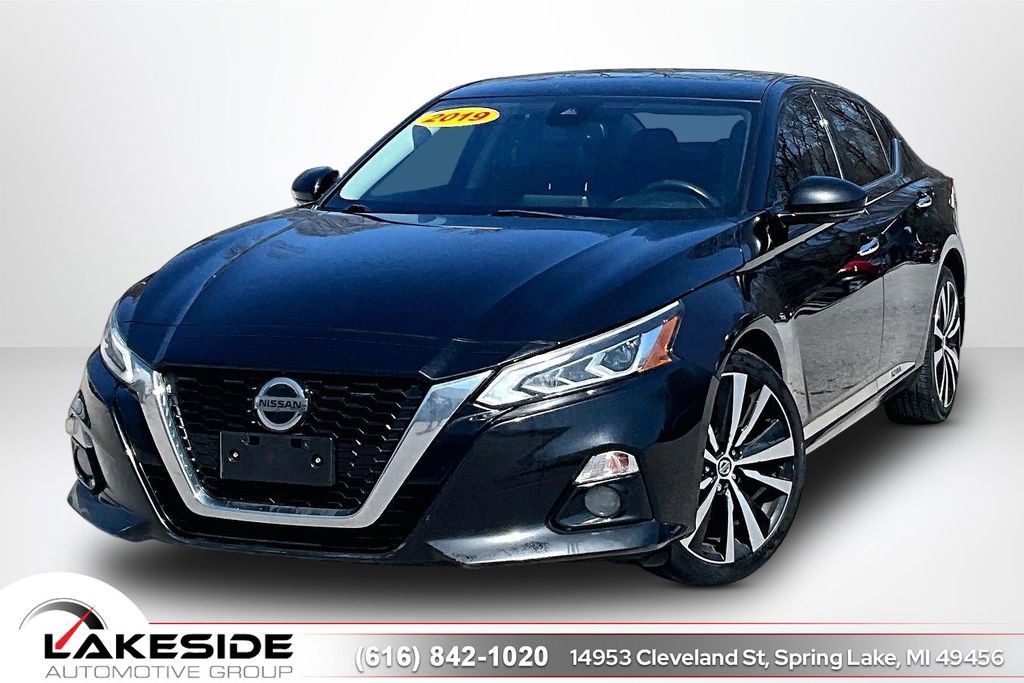 Used 2019 Nissan Altima 2.5 Platinum AWD/4WD image 1