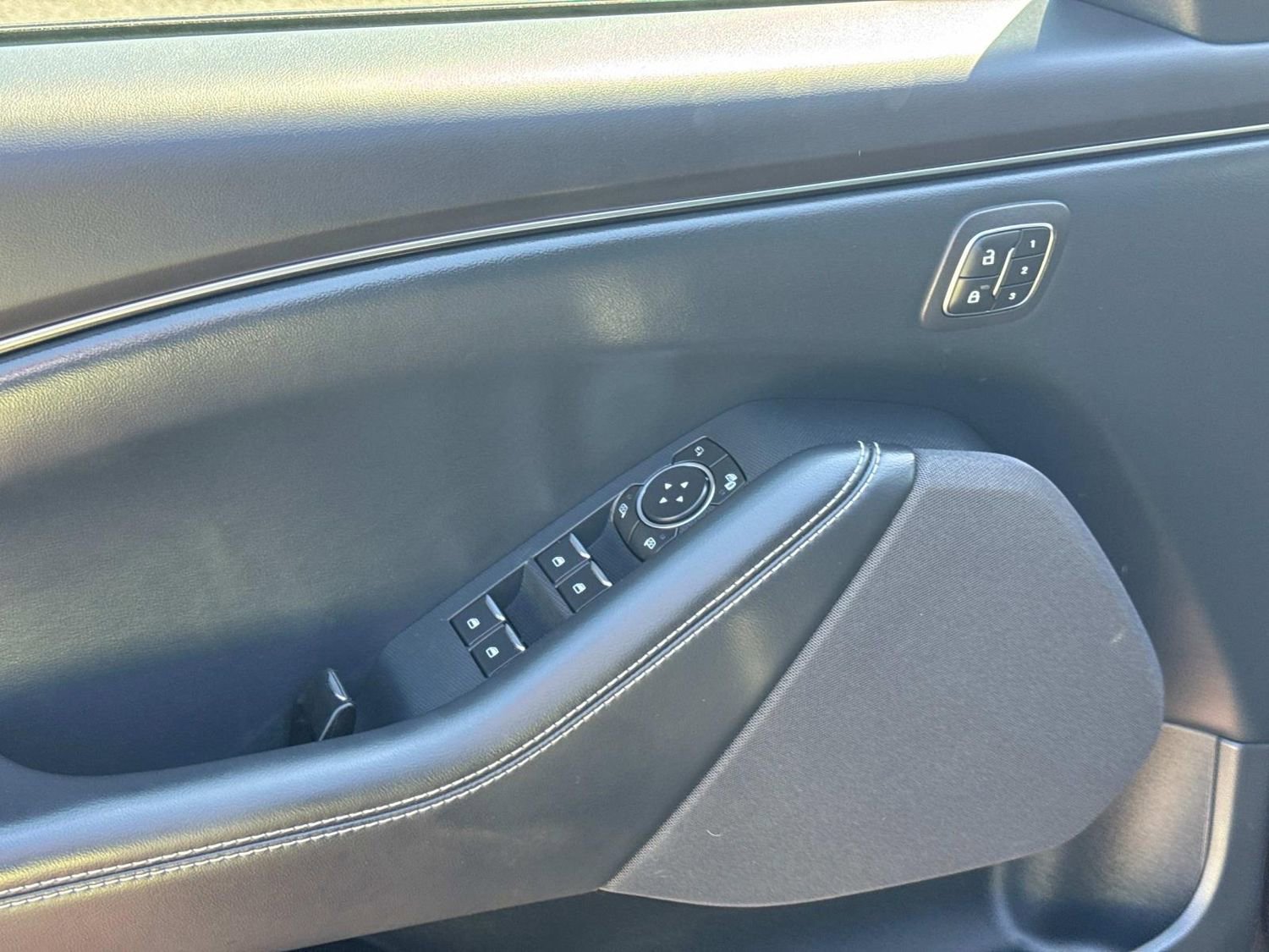 Used 2022 Ford Mustang Mach-E Select w/ Comfort/Technology Package image 27