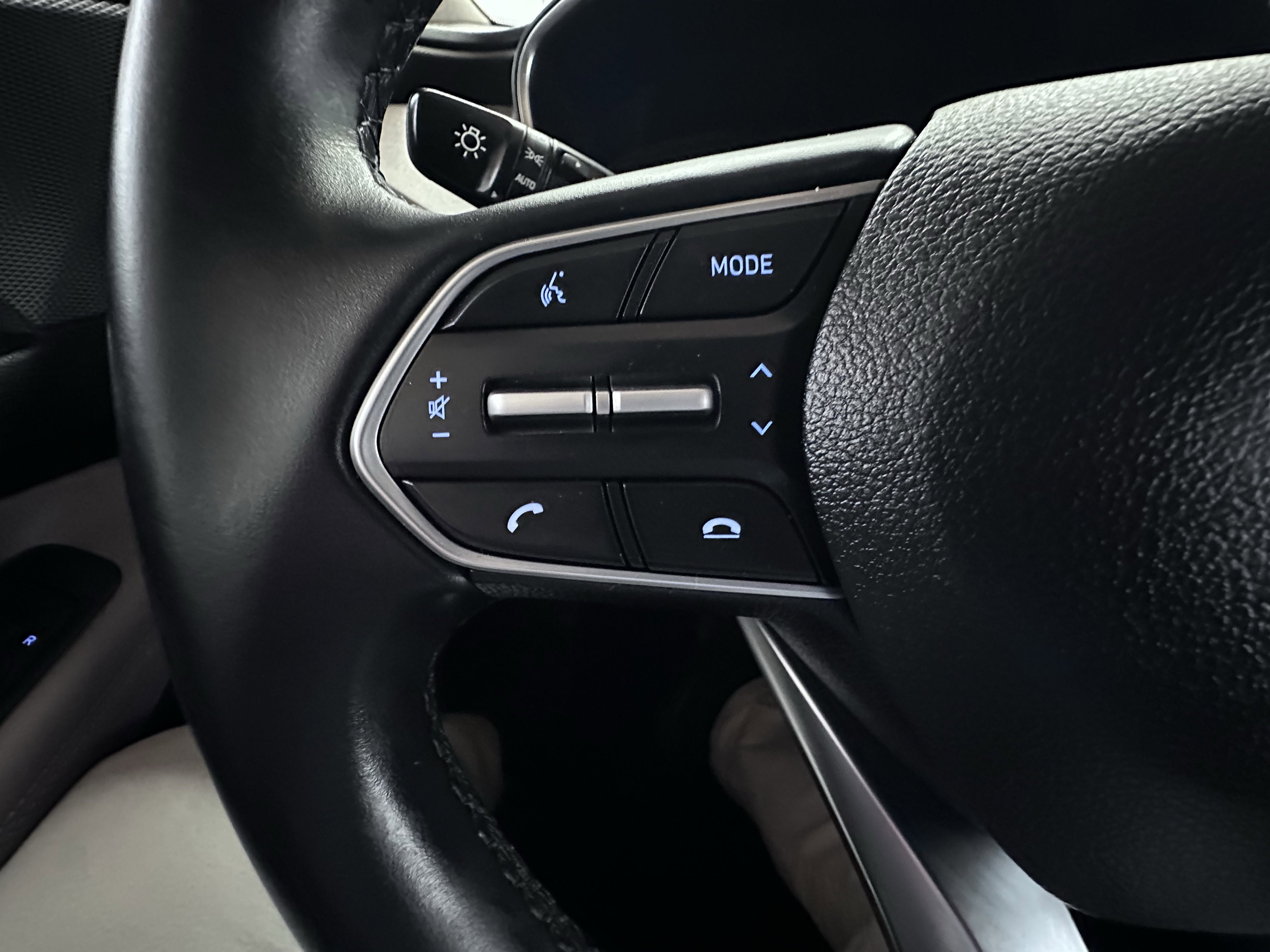 Used 2020 Hyundai Santa Fe SEL FWD image 62