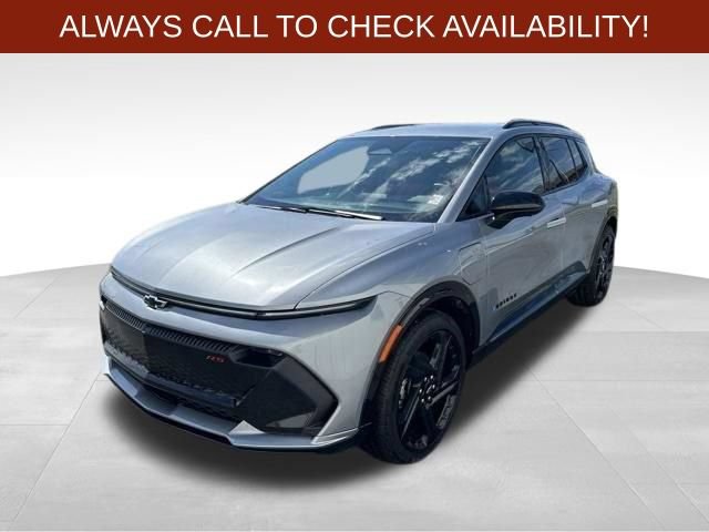 Used 2025 Chevrolet Equinox EV RS FWD image 3