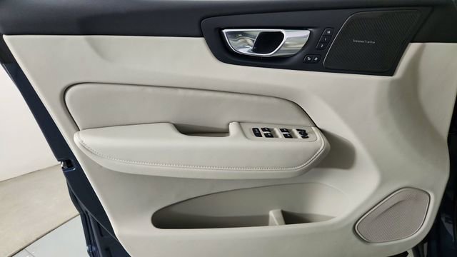 New 2026 Volvo XC60 B5 Ultra w/ Climate Package PRO AWD/4WD image 9