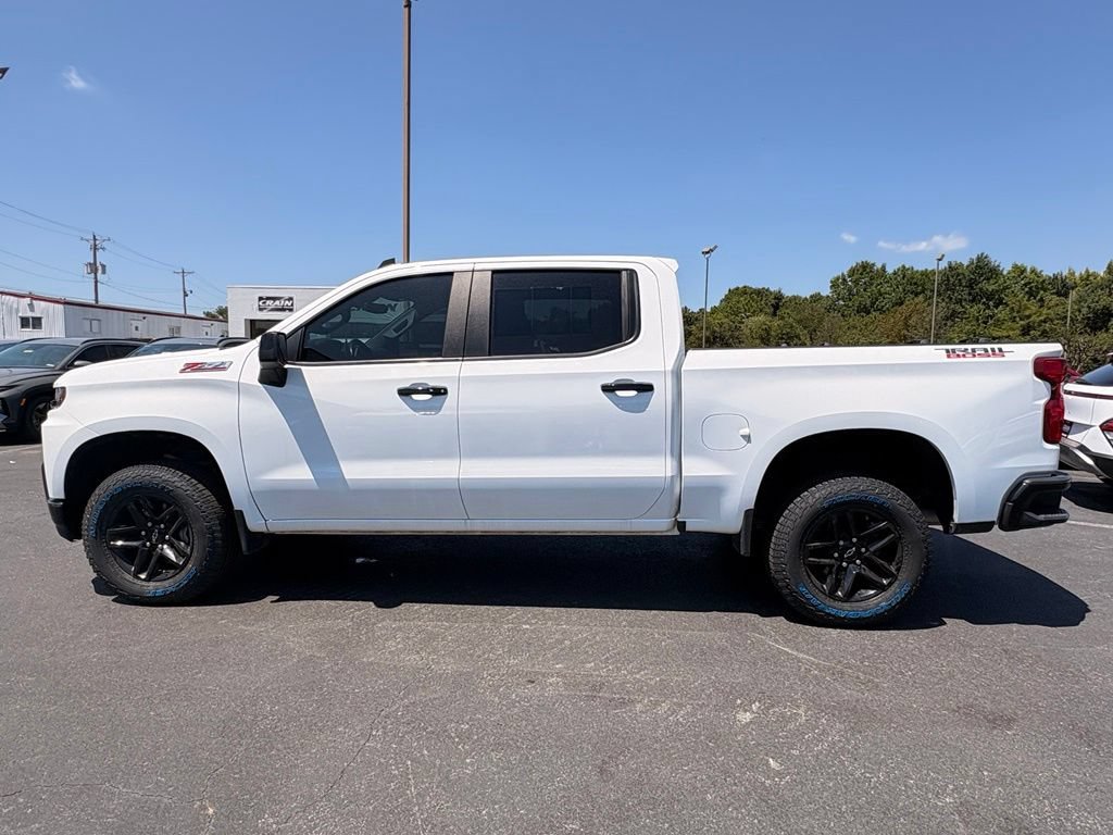 Used 2021 Chevrolet Silverado 1500 LT Trail Boss w/ Bed Protection Package AWD/4WD image 4