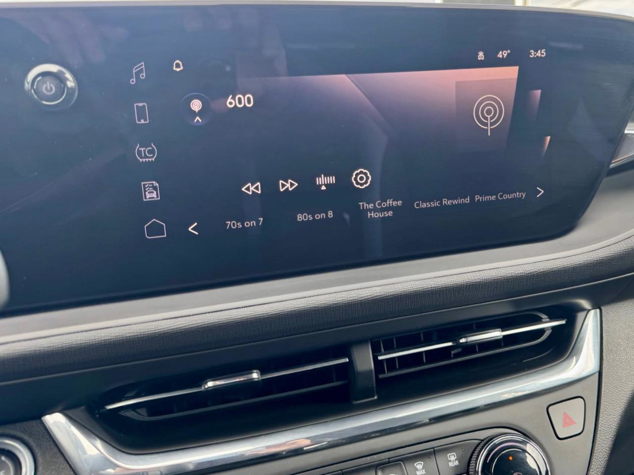 Used 2025 Buick Envista Preferred w/ Convenience I Package image 33