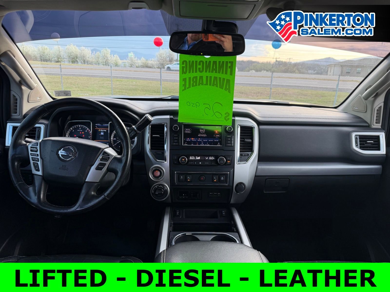 Used 2019 Nissan Titan PRO-4X w/ Pro-4x Convenience Package image 6