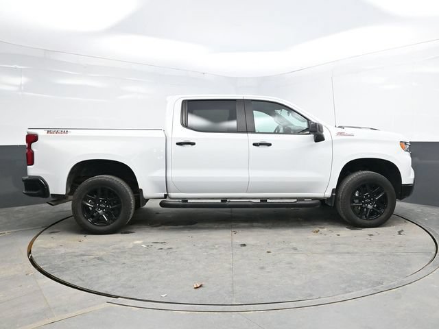 Used 2025 Chevrolet Silverado 1500 LT Trail Boss w/ Protection Package AWD/4WD image 9