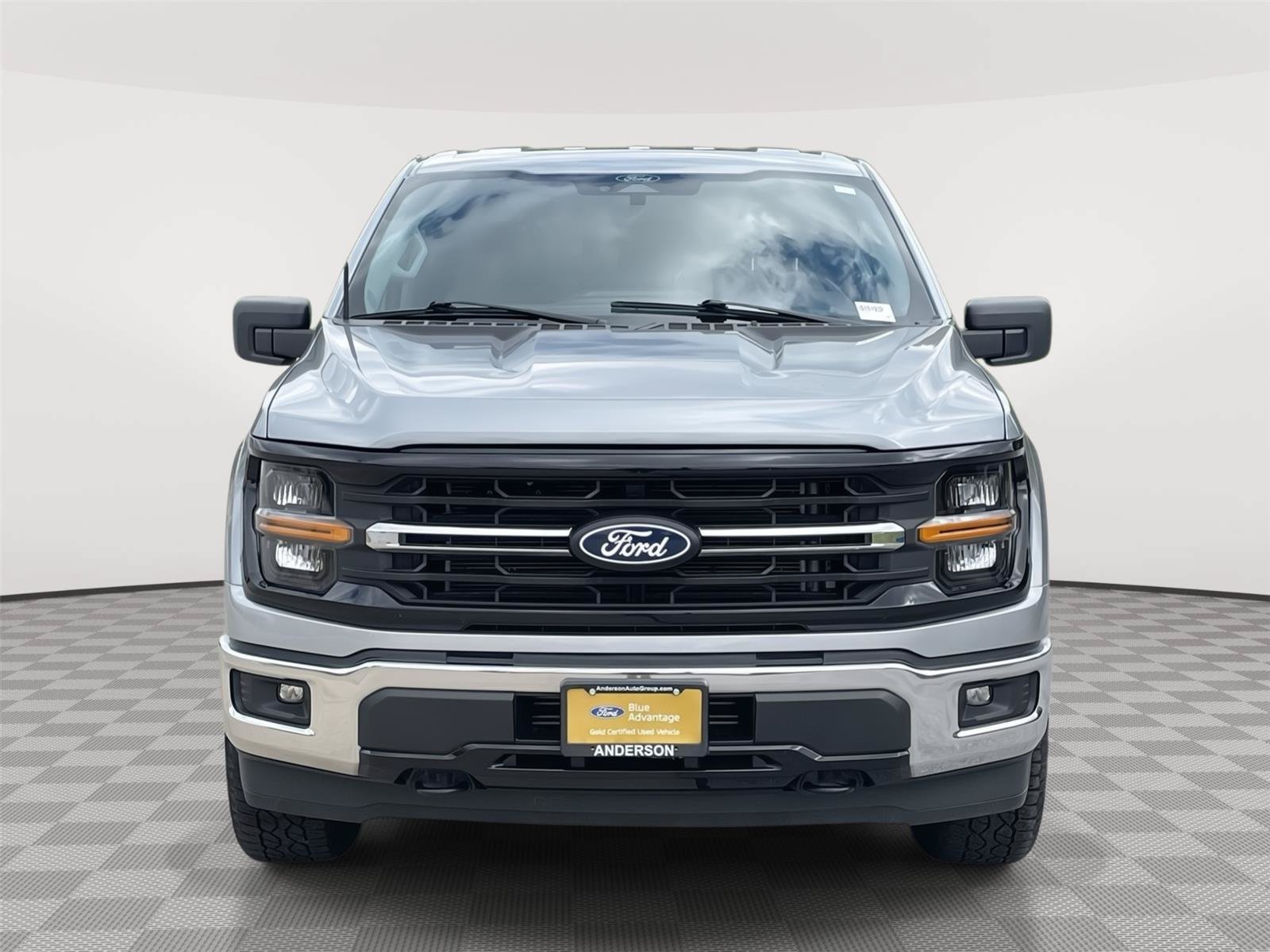 Certified 2025 Ford F150 XLT w/ Equipment Group 301A Standard AWD/4WD image 4