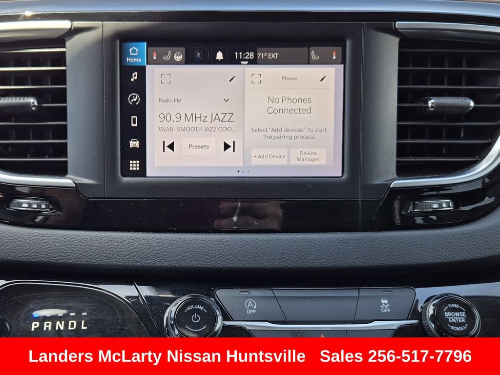 Used 2023 Chrysler Voyager LX FWD image 20