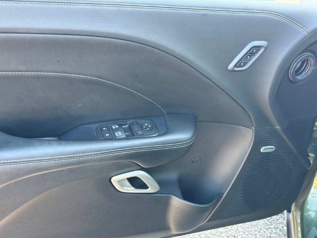Used 2022 Dodge Challenger SXT w/ Plus Package RWD image 20