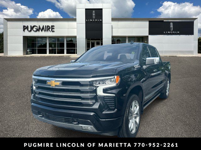 Used 2025 Chevrolet Silverado 1500 High Country AWD/4WD image 3