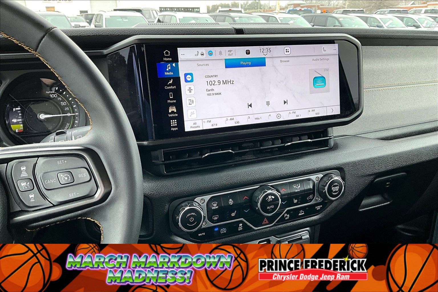 Used 2024 Jeep Wrangler Willys image 6