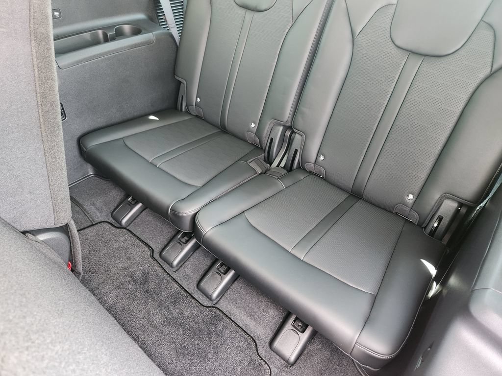 New 2026 Kia Sorento S w/ S Panoramic Sunroof Package FWD image 26