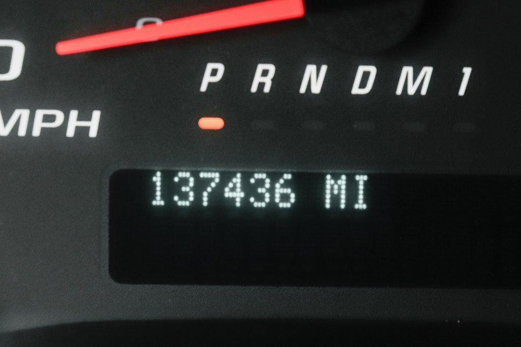 Used 2015 Chevrolet Express 4500 RWD image 29