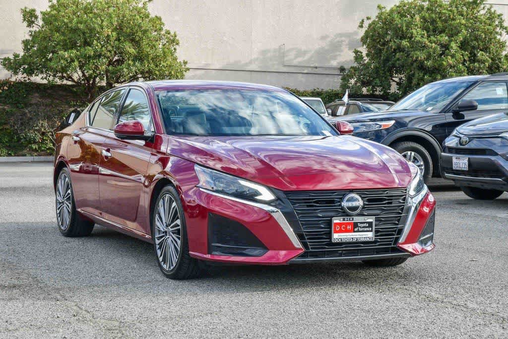 Used 2023 Nissan Altima 2.5 SL FWD video 3