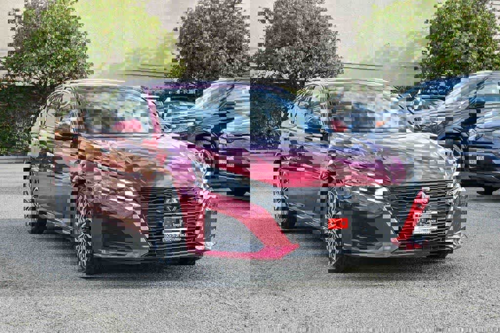 Used 2023 Nissan Altima 2.5 SL FWD image 3