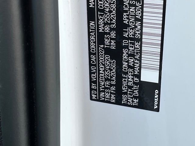 Used 2023 Volvo XC40 Recharge Ultimate w/ Protection Package Premier image 37