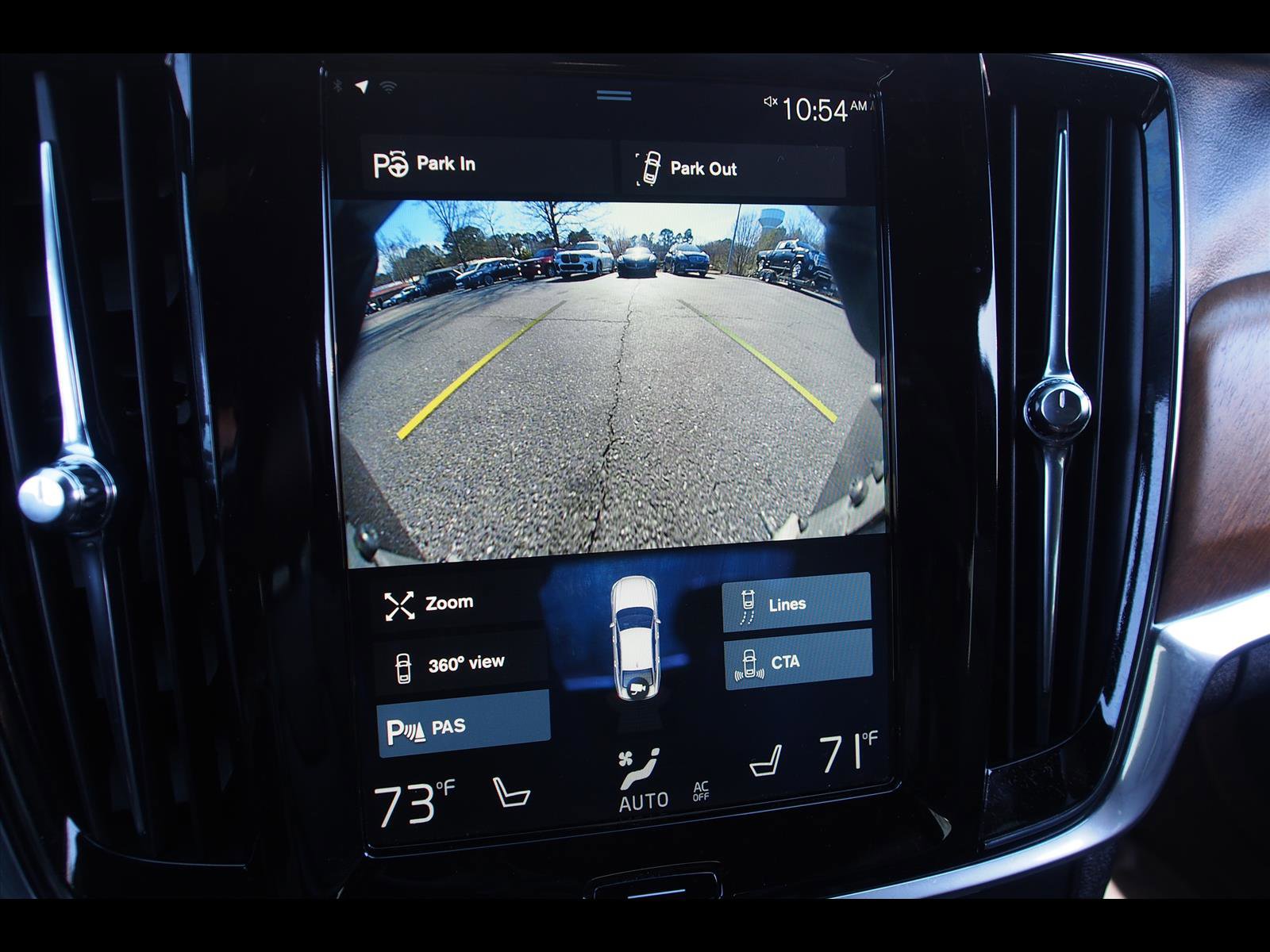 Used 2017 Volvo S90 T6 Inscription w/ Vision Package image 32