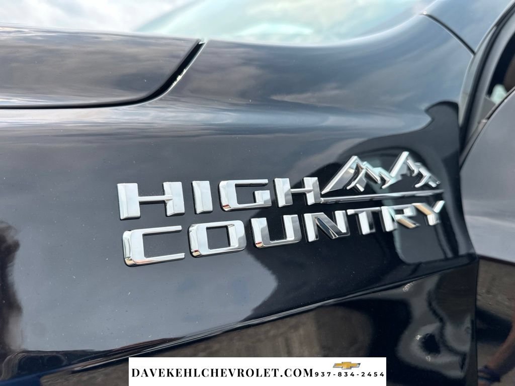 Used 2026 Chevrolet Suburban High Country w/ Sun And Tow Package AWD/4WD image 54