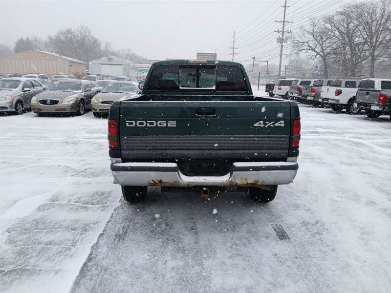 Used 1999 Dodge Ram 1500 Truck 4x4 Quad Cab image 2