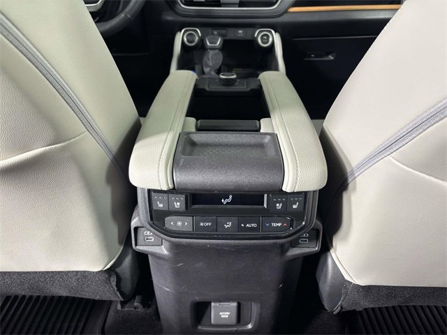 Used 2024 Toyota Grand Highlander Platinum image 16