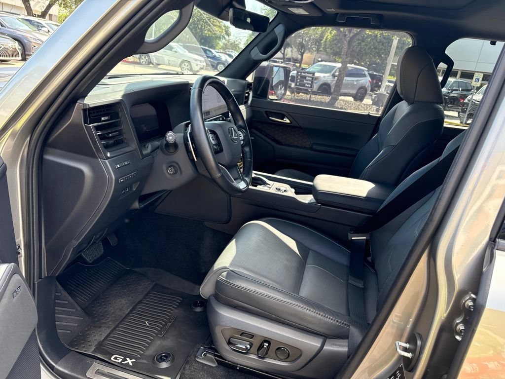 Certified 2024 Lexus GX 550 w/ Accessory Package (Z1) AWD/4WD image 17