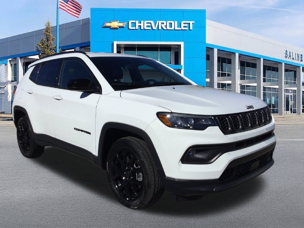 Used 2025 Jeep Compass Latitude w/ Convenience Group AWD/4WD 360° Tour