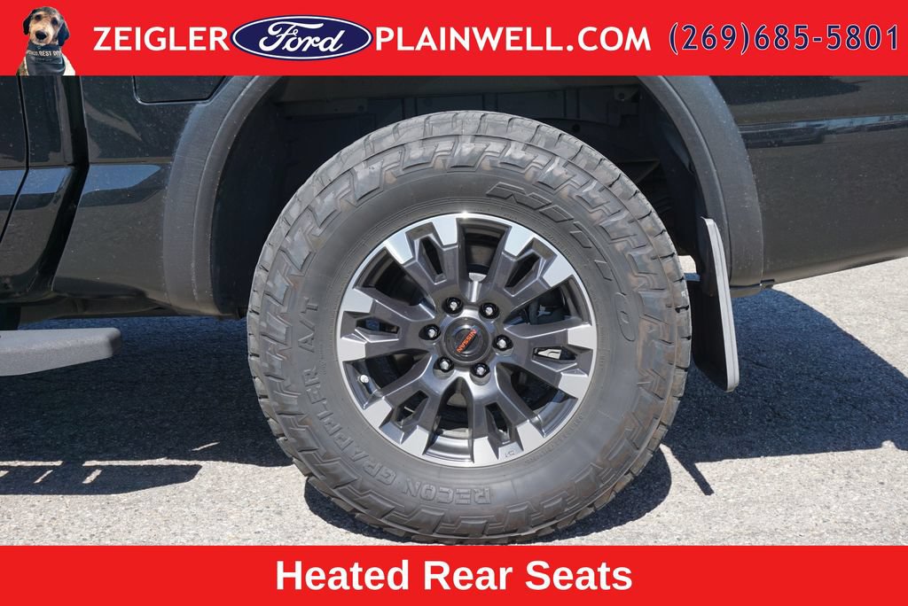 Used 2021 Nissan Titan PRO-4X w/ Pro-4x Convenience Package AWD/4WD image 9