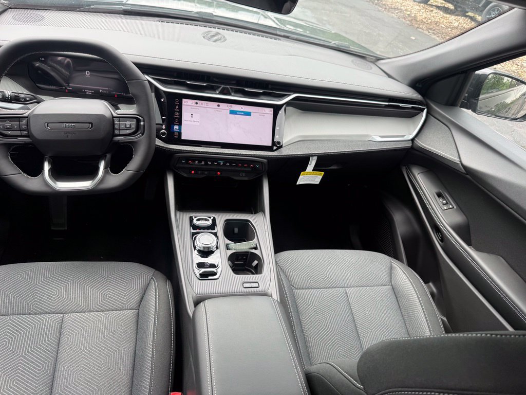 New 2026 Jeep Cherokee Laredo AWD/4WD image 36