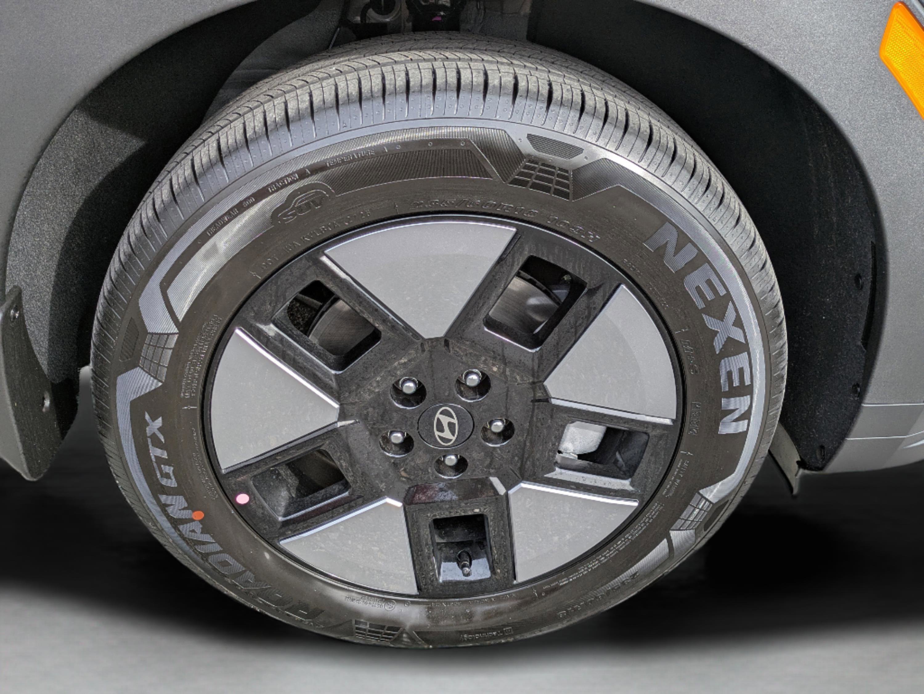 New 2026 Hyundai Santa Fe SE image 14