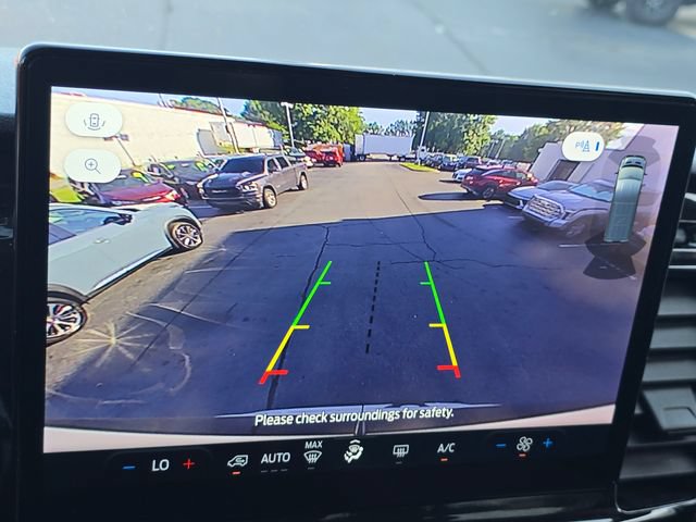 Used 2024 Ford Transit 350 XLT RWD image 16