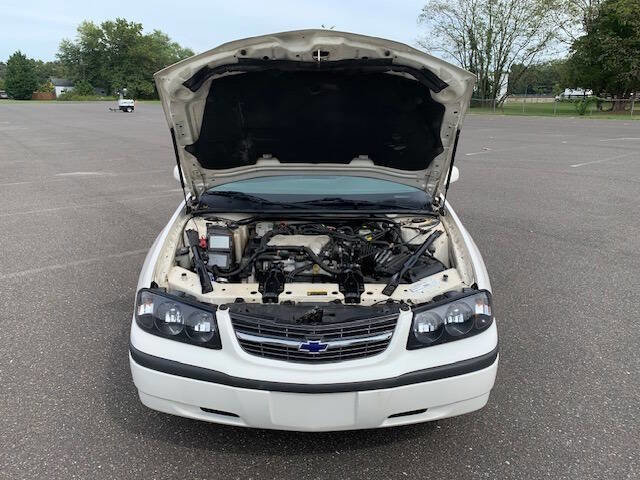 Used 2002 Chevrolet Impala image 2