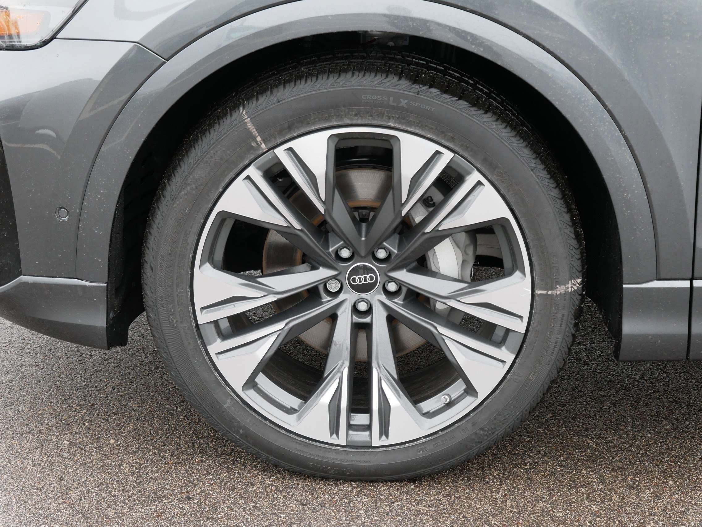 New 2026 Audi Q8 Premium Plus image 4