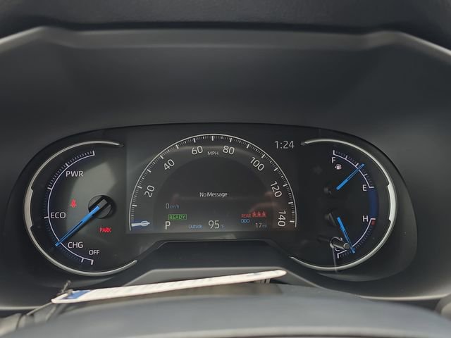 New 2025 Toyota RAV4 LE image 18