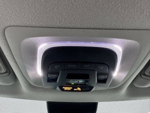 Used 2022 Toyota Corolla Cross LE image 28