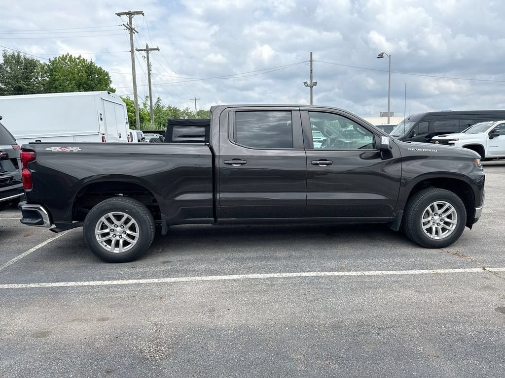 Used 2021 Chevrolet Silverado 1500 LT AWD/4WD image 4