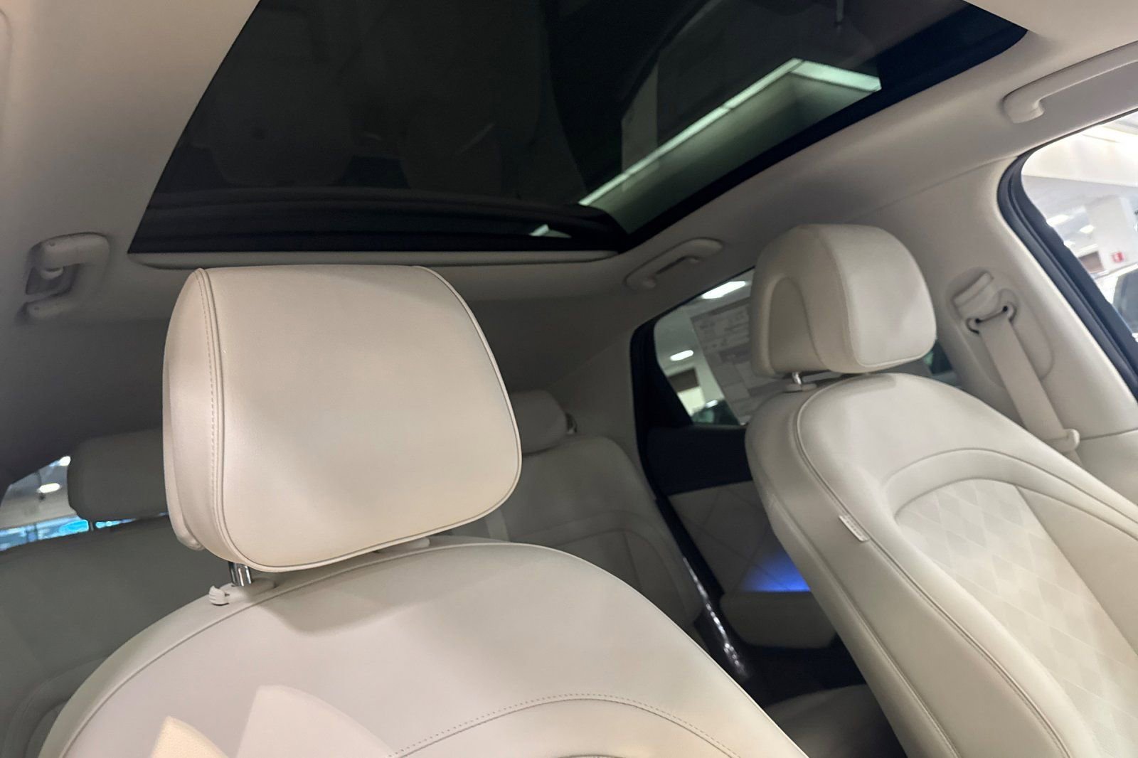 New 2026 Genesis GV60 Advance AWD/4WD image 17