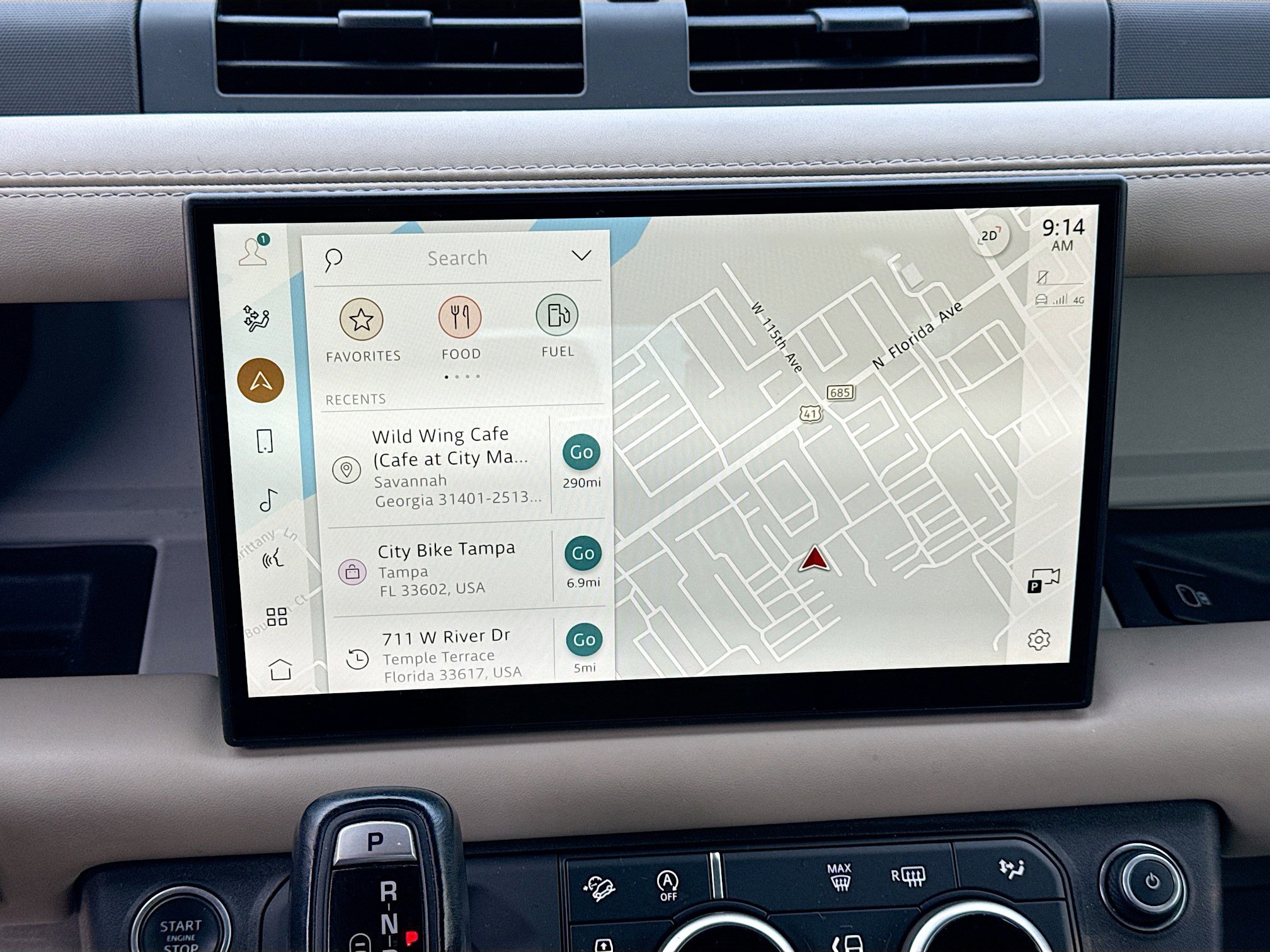 Certified 2022 Land Rover Defender 110 XS Edition image 33