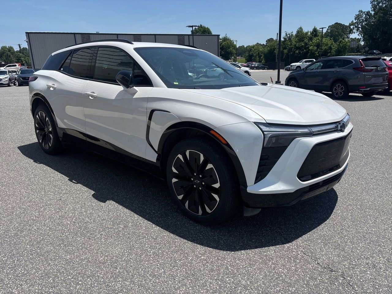Used 2025 Chevrolet Blazer EV RS RWD image 8
